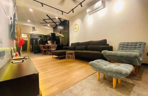 Taman Teh Teng Seng Casa | SIX Boutique Residence @ Ipoh Garden Landed House 8pax