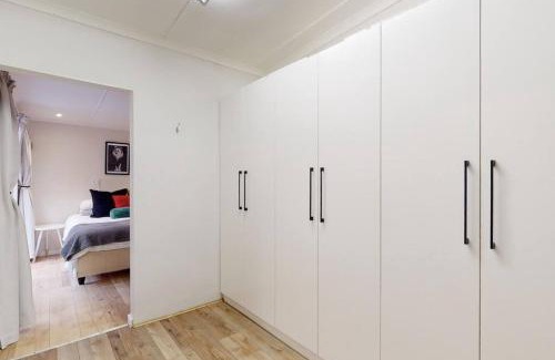 Walmer Apartamento | Sixty-Five: Stylish guest suite