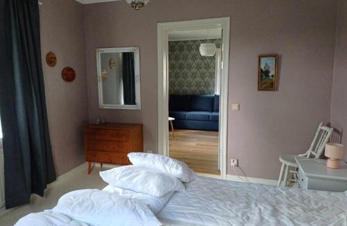 Larv Cama Y Desayuno | Sjötorps Säteris Bed & Breakfast Flygeln