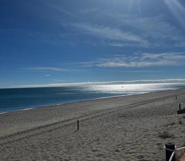 San Roque Apartamento | Skøn lejlighed med havudsigt og tæt på stranden