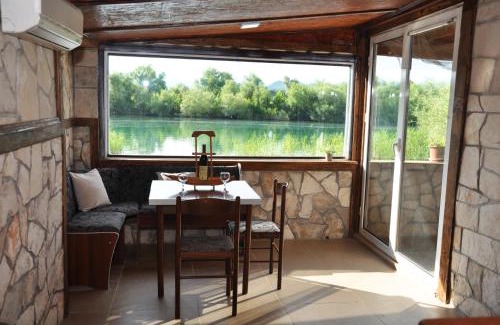 Karuc Casa | Skadar Lake House Virpazar