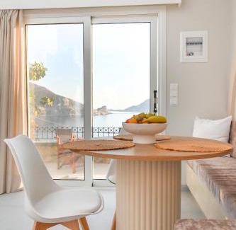 Kalymnos Apartamento | Skalia Mountain & Sea Suites