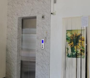 Sakon Nakhon Apartamento | SKF hotel place
