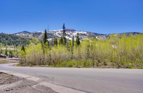 Brian Head Apartamento | Ski and Explore Brian Head Condo with Indoor Pool!