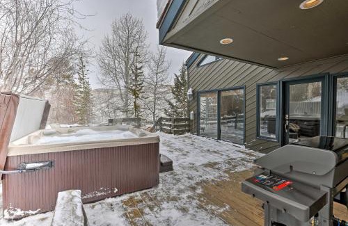 Eagle-Vail Apartamento | Ski and Relax Vail-Beaver Creek Duplex with Hot Tub