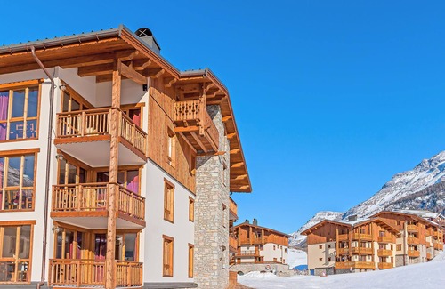Lanslevillard Condominio | Ski aux pieds | Piscine | Sauna et hamman