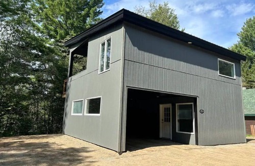 Jay Cabaña | Ski, Bike and family fun at "The Future" cottage.