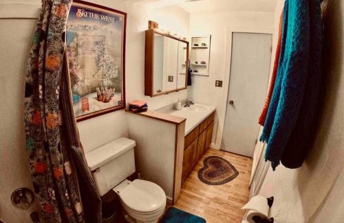 Big Sky Casa | Ski Bunny Studio Walkable to Ski Lifts
