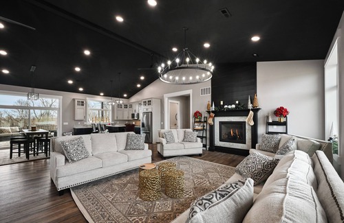 Aurora Casa | Ski, Casino,Concerts! Lawrenceburg has it all!