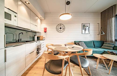 Sirkka Apartamento | Ski Chalet C8 by Aavalevi Holidays, Levi Center incl 2 ski passes