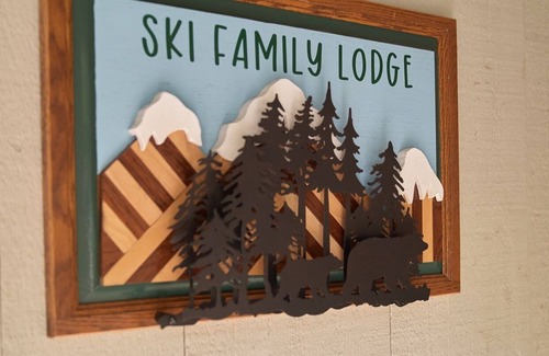 Forest Farms Casa | *Ski Family Lodge* Renovated Kitchen & 4 bed