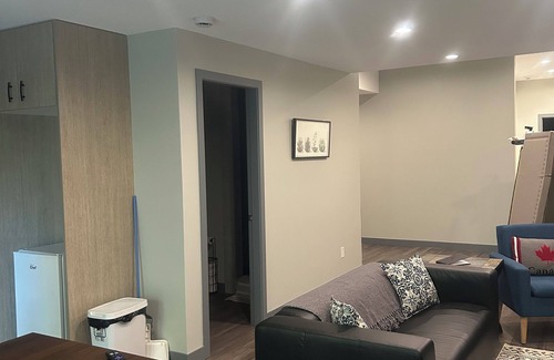East Kootenay Condominio | Ski, golf, hike or bike right outside your door if you like!