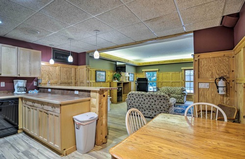 Bellaire Cabaña | Ski & Golf: Northern Retreat w/ Game Room!