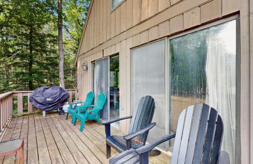 West Dover Casa | Ski Haus Retreat