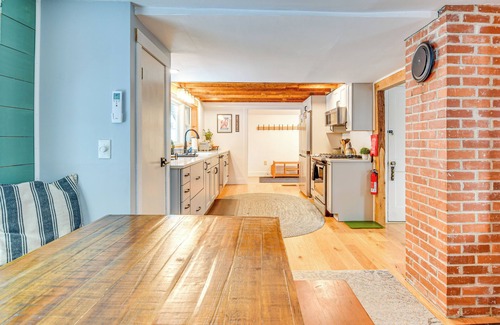 Waterville Casa | Ski, Hike & Bike: Family-Friendly Belvidere Escape