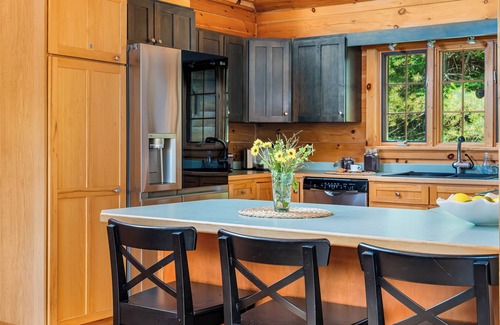 Sunday River Area Cabina | Ski+Hike|LargeGroupEscape|HotTub|FirePit|2GameRms
