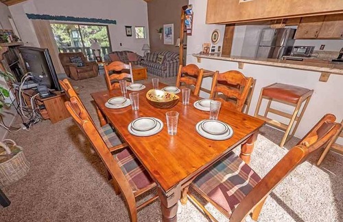 Tahoe Tyrol Casa | Pasos del lago - Despierta con la belleza del lago Tahoe - 771L ~