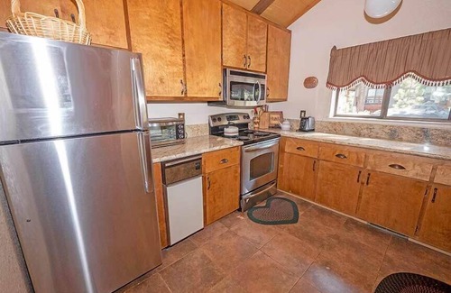 Tahoe Tyrol Casa | Pasos del lago - Despierta con la belleza del lago Tahoe - 771L ~