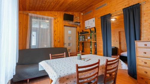 Zavazna Poruba Apartamento | Ski House Jursport
