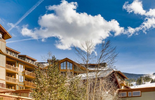 Copper Mountain Condominio | Entrada / salida de esquí Copper One Lodge Penthouse Hotel Style Condo w / Hot Tub