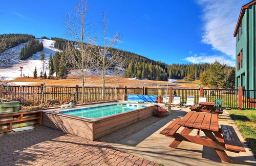 East Village at Copper Condominio | Ski in/out Cozy Hotel Room in East Village. FP209