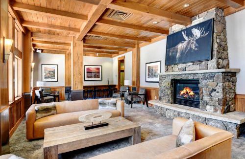 Winter Park Casa | Ski In Out Luxury Condo 2403 I Hot Tub I Gym I Ski Views I Best Price I FREE Adventures Daily
