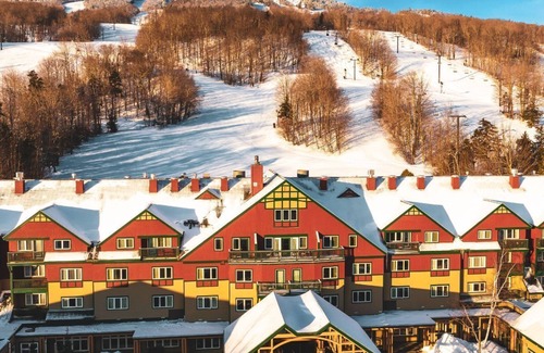 West Dover Apartamento | Ski-In Resort Room | 2 Queen Beds