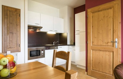 Sainte-Foy-Tarentaise Apartamento | Centro estación, fitness, piscina, terraza, balcón, tv, local para esquís, 49-55m²