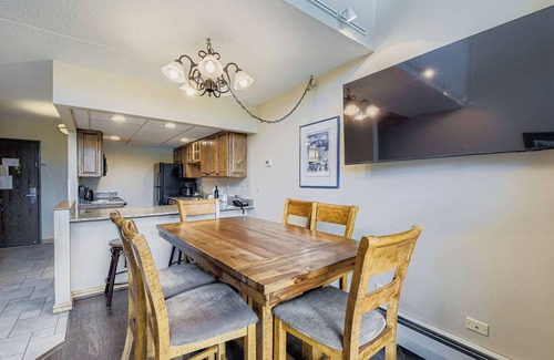 Peak 9 Condominio | Ski In/Ski Out 2BR Condo, Beaver Run, Dog Friendly