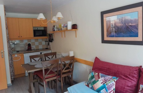 Les Claux Apartamento | Ski in ski out apartment heated pool l'albane