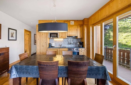 Nendaz Apartamento | SKI IN/SKI OUT Beautiful on Piste 2 Bedroom apartment in Veysonnaz, Switzerland