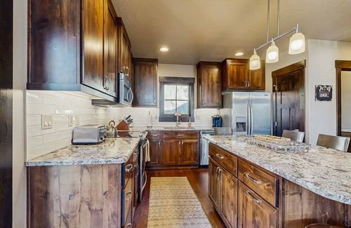 Tamarack Resort Casa | ¡NUEVO LISTADO! Ski-in / Ski-out cabin w / firepit, piscina compartida / jacuzzi y vistas