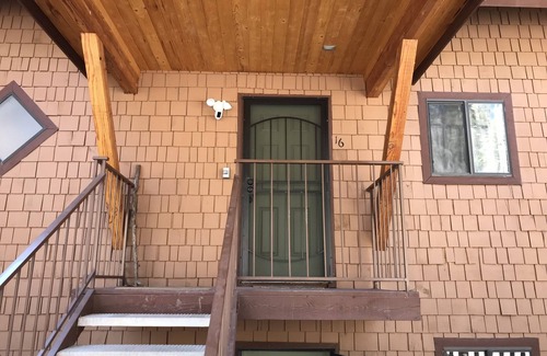 Beaver Condominio | Ski in, Ski out Condo at Eagle Point Ski Resort. Sleeps 7.