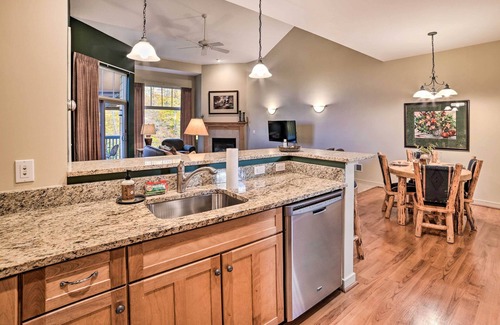 Bellaire Apartamento | Ski-in/ski-out! Cozy Bellaire Resort Retreat!