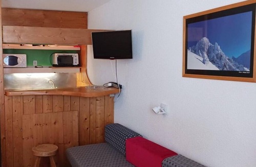Arc-1800 Apartamento | 50m del centro estación, 8.o piso, vista montaña, balcón, tv, 42m², Les Arcs