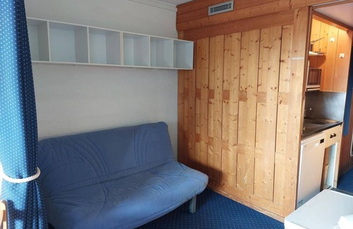 Arc-1800 Apartamento | 100m del centro estación, 8.o piso, vista montaña, balcón, tv, 25m², Les Arcs