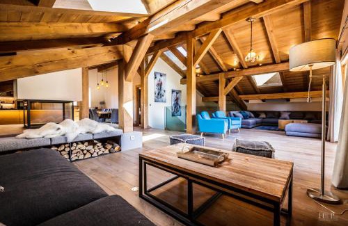 Demi-Quartier Apartamento | Ski in ski out Le Moulin charming duplex just 50 m from Princesse gondola Megève