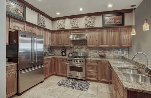 Breckenridge Cabaña | Ski-in, Ski-out Luxury 4 Bdrm/4 Bath On Peak 7 4 Bedroom Condo