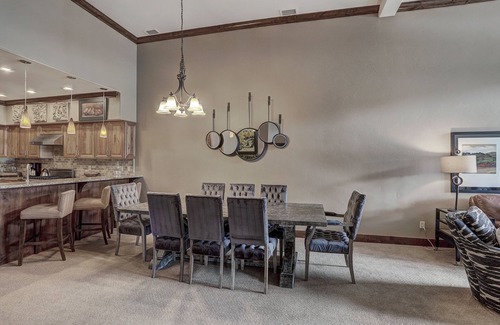 Breckenridge Cabaña | Ski-in, Ski-out Luxury 4 Bdrm/4 Bath On Peak 7 4 Bedroom Condo