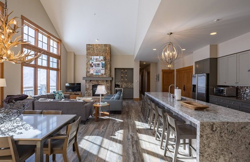 Keystone Condominio | Ski-in/Ski-out Luxury 4 bed Penthouse at Keystone