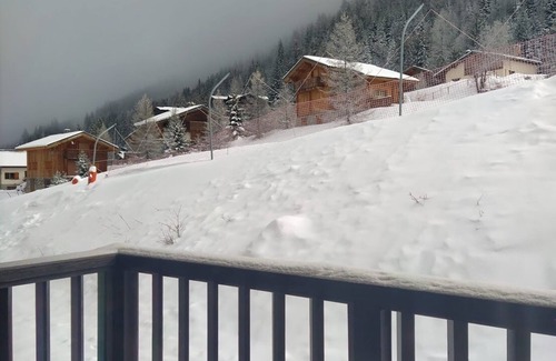 Valfrejus Apartamento | Ski-in ski-out Ours apartment in Valfréjus