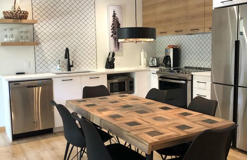 Mont-Tremblant Apartamento | Ski-in / Ski-Out Condo renovado Mont-Tremblant