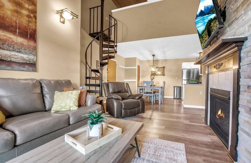 Great Valley Condominio | Ski In / Ski Out Remolded Condo on Holiday Valley Resort!