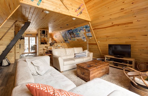 East Kootenay Cabina | Esquí adentro, esquí hacia fuera a la colina del conejito.