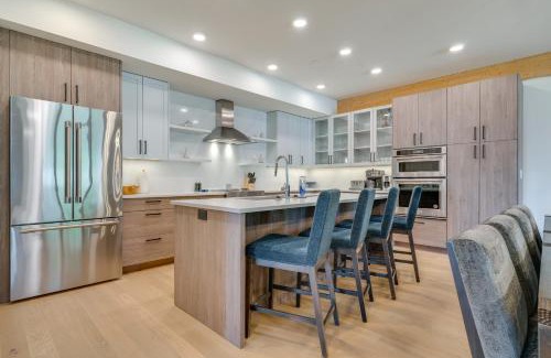 Ludlow Apartamento | Ski-inandOut Okemo Mountain Resort Condo with Balcony