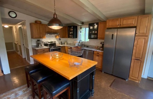 Wilmington Chalet De Esquí | Ski/Lake house for all seasons- Minutes to all