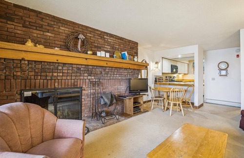Killington Condominio | Ski on / ski off Condominio con piscina, jacuzzi y gimnasio