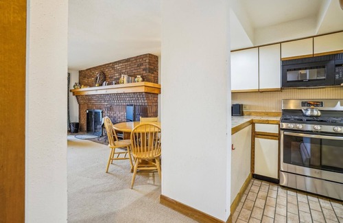 Killington Condominio | Ski on / ski off Condominio con piscina, jacuzzi y gimnasio