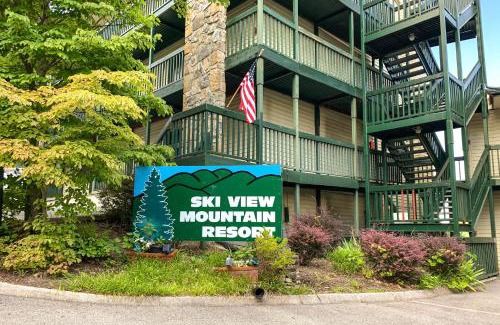 Chalet Village Apartamento | Ski View Mountain Resort - 1102 Ski View Dr #108
