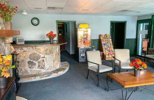 Chalet Village Apartamento | Ski View Mountain Resort - 1102 Ski View Dr #108